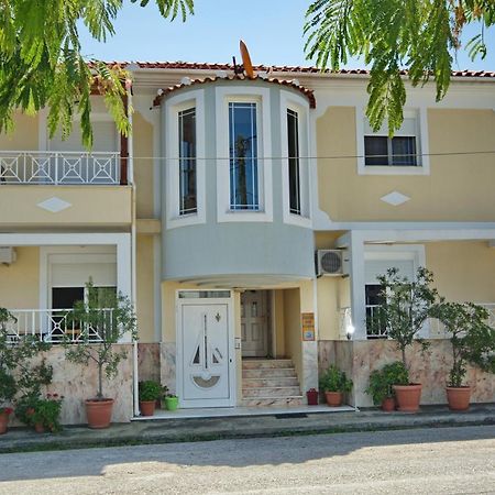 Athanasia Studios Patitírion Extérieur photo